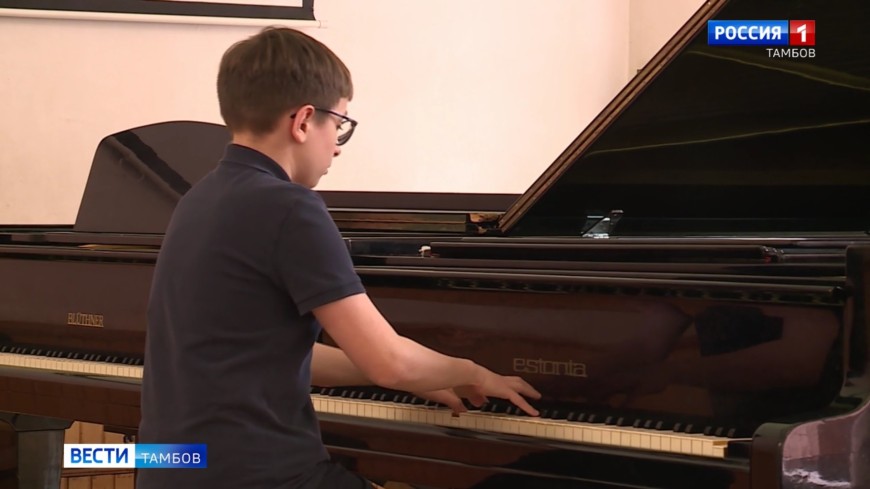 В музыкальной школе имени Старикова подрастает пианист-виртуоз