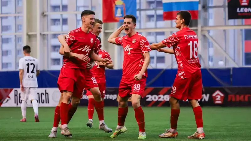 Гол Романа Петрова принес «Спартаку» победу над «Шумбратом» Гол Романа Петрова принес «Спартаку» победу над «Шумбратом»