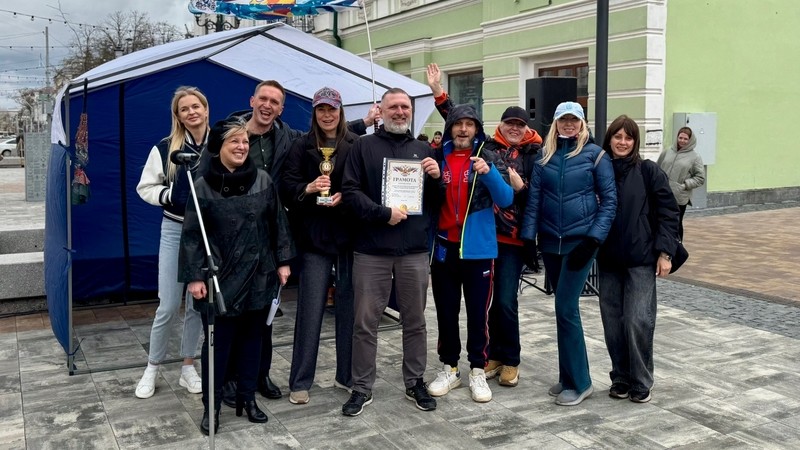 Ко Дню здоровья для тамбовчан провели мастер-класс по скандинавской ходьбе