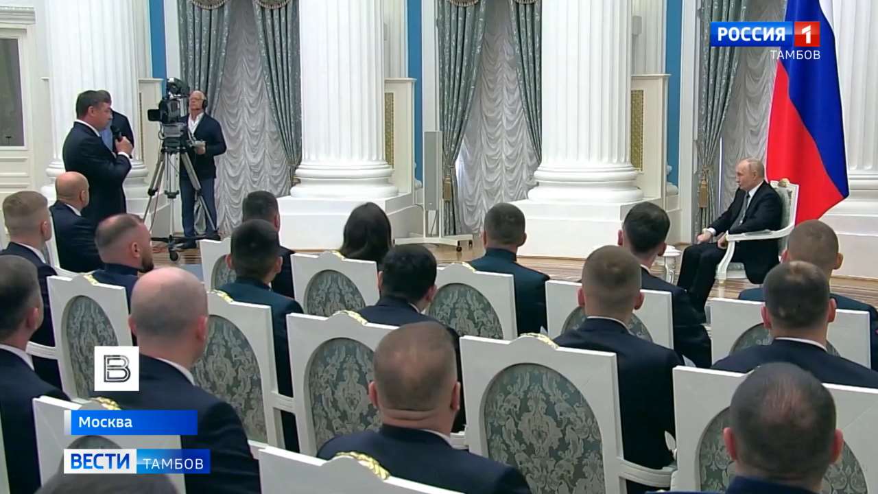 Евгений Первышов принял участие во встрече Владимира Путина с выпускниками программы «Время героев»