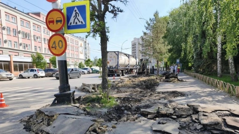 На улице Чичканова в Тамбове начался ремонт тротуаров и дороги На улице Чичканова в Тамбове начался ремонт тротуаров и дороги