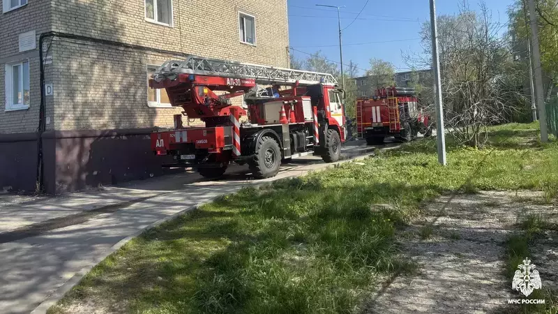 3 человека спасены и 10 эвакуированы на пожаре в Тамбове