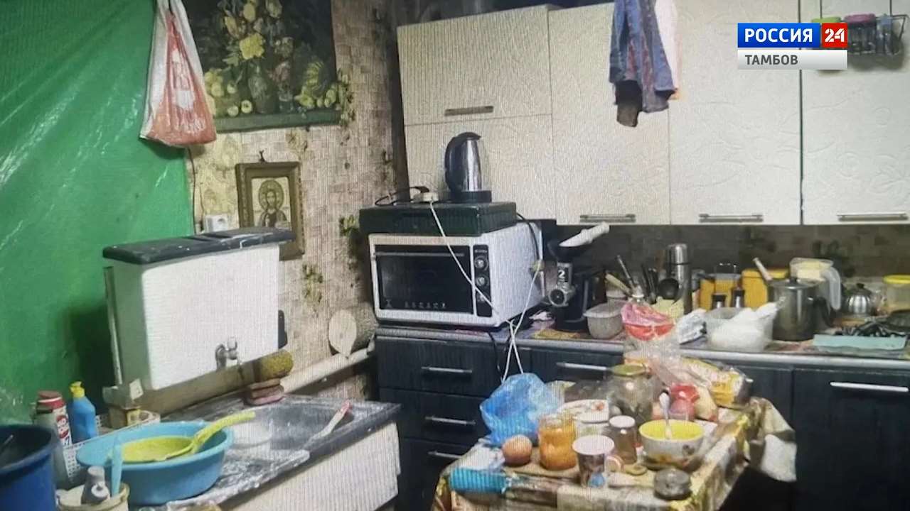 Житель Жердевки порезал собутыльника