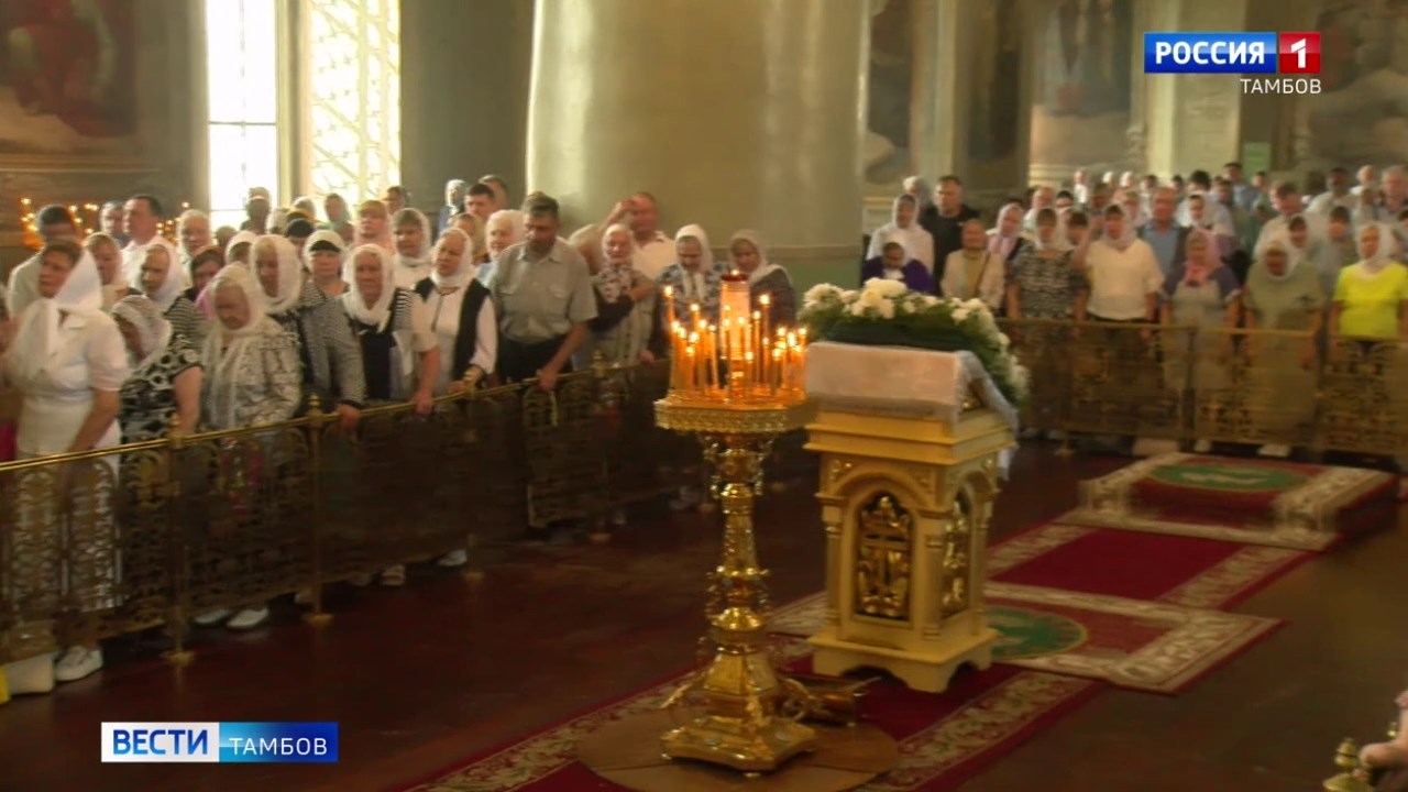 В Тамбове отмечают Яблочный спас: праздник Преображения Господня