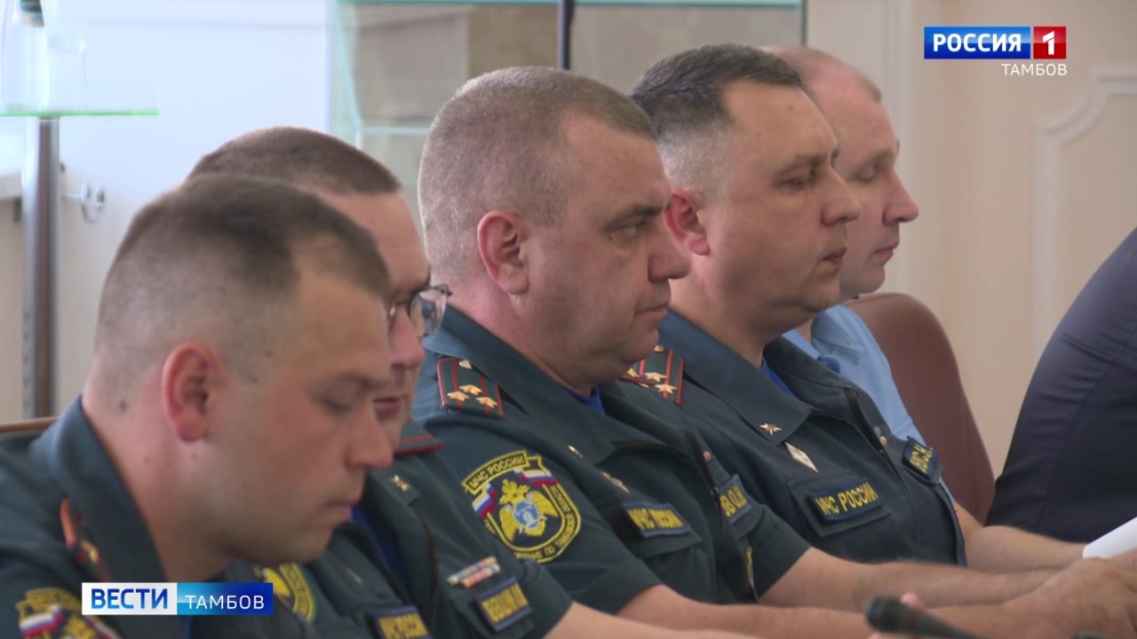 Безопасность на контроле: в Тамбовской области обсудили готовность к новому учебному году