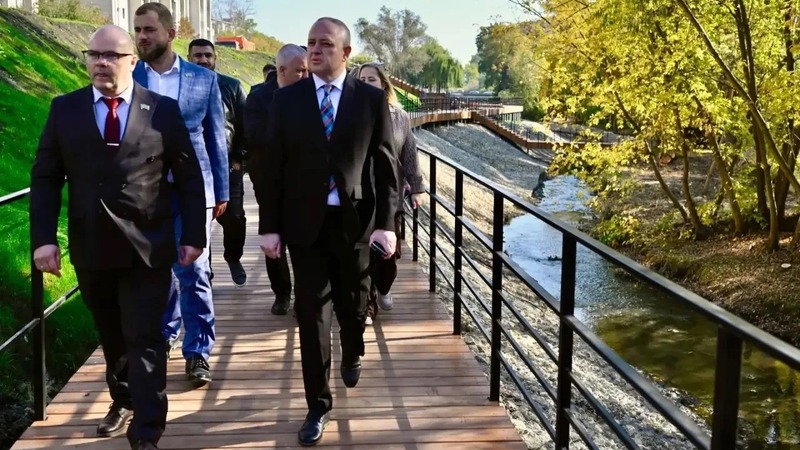 Благоустройство набережной Студенца в Тамбове завершено на 80% Благоустройство набережной Студенца в Тамбове завершено на 80%